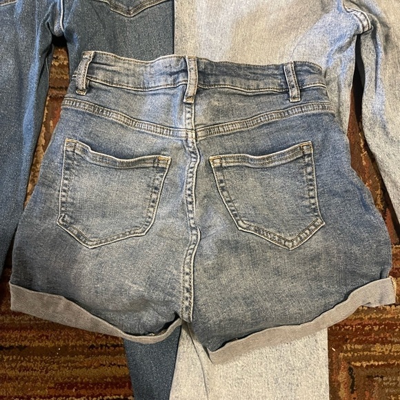 Set Of 3 Old Navy H&M Jeans Pants Shorts Blue Denim Size 4 - Picture 12 of 14